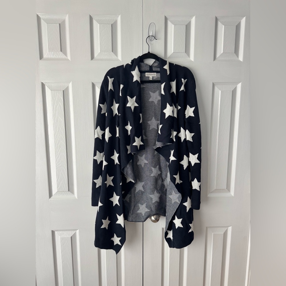 Neiman Marcus Quiet Luxury Cardigan Navy Blue and White Star Print Pattern L